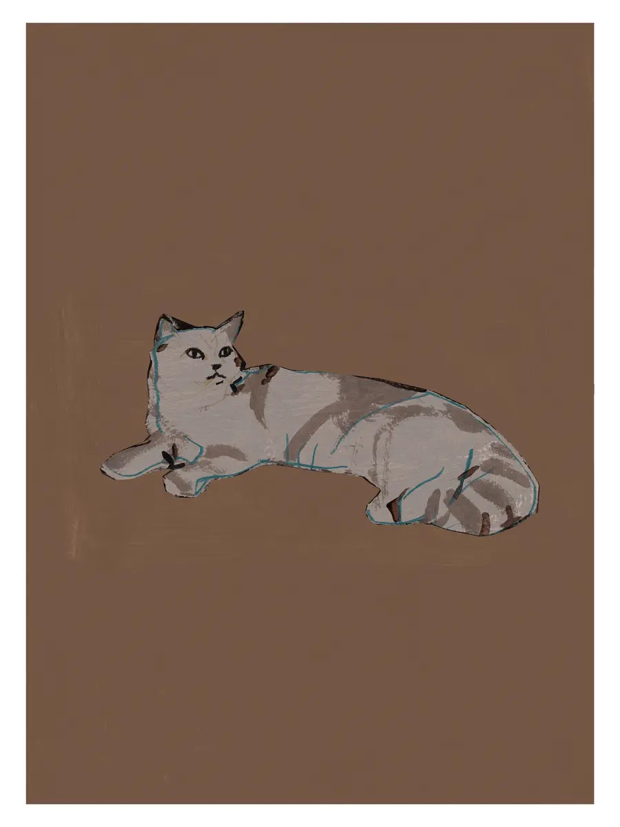 Illustration einer grauen Katze mit blauen Details auf braunem Hintergrund.