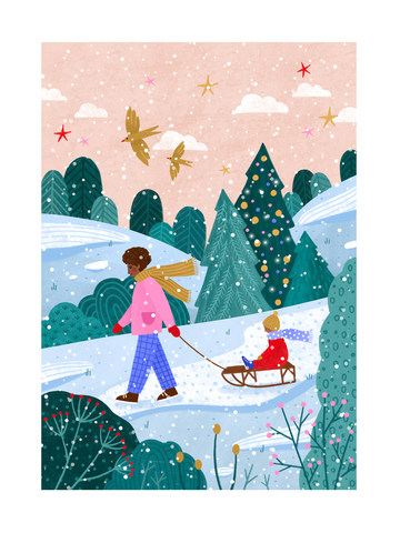 Illustration einer Mutter, die ihr Kind auf einem Schlitten durch eine verschneite Landschaft zieht, mit einem festlich geschmückten Baum im Hintergrund.