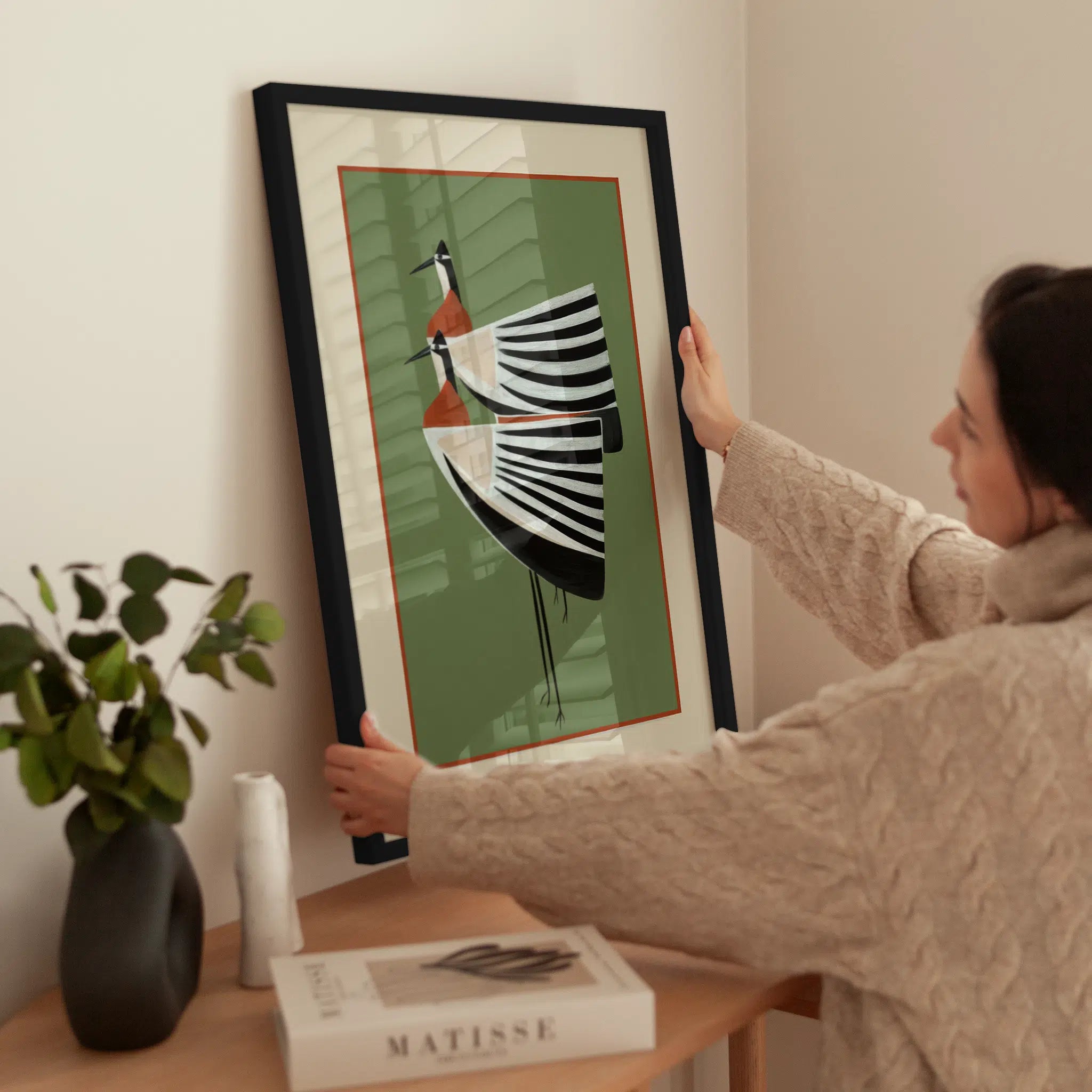 Striped Birds wird aufgehängt