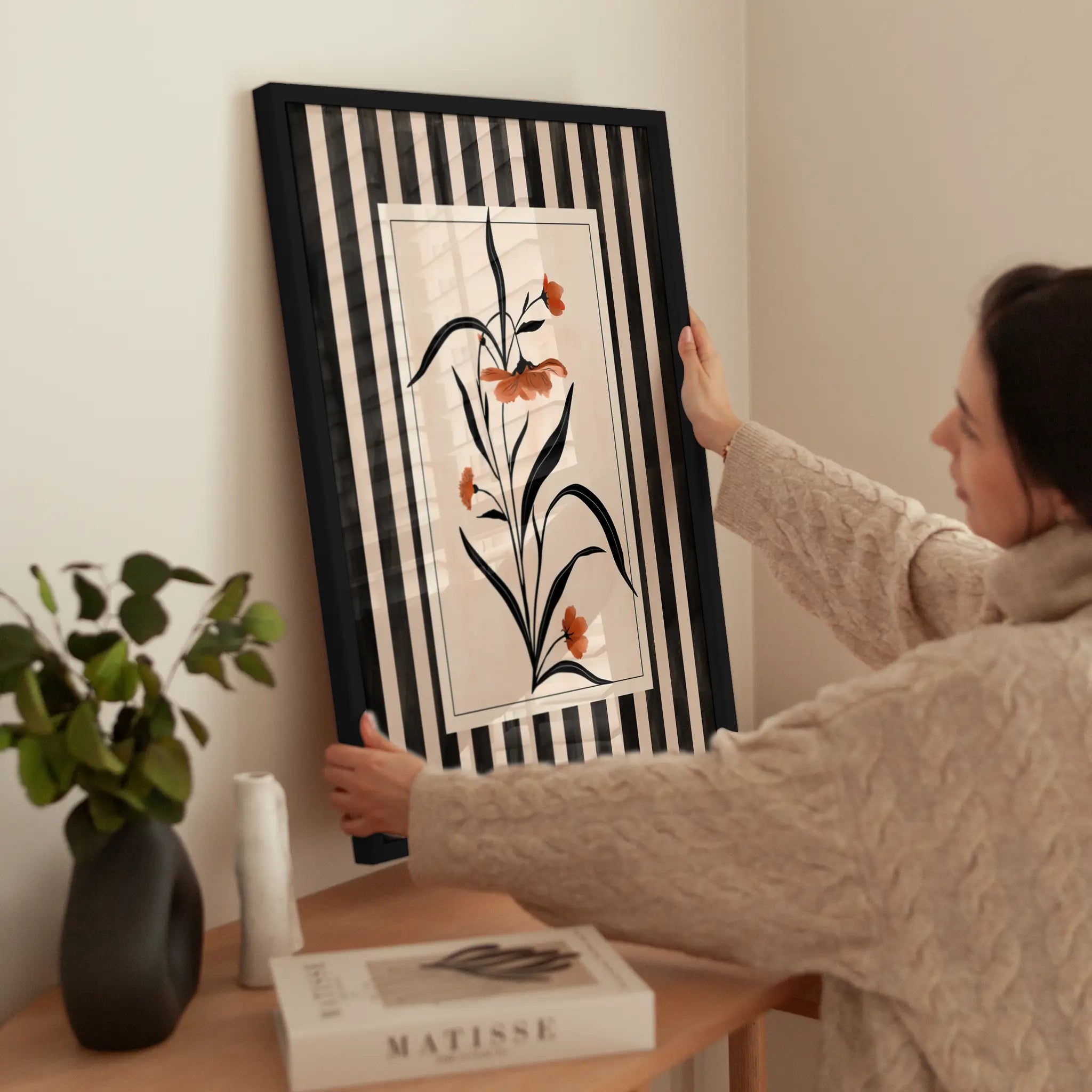 Striped Floral No1 wird aufgehängt