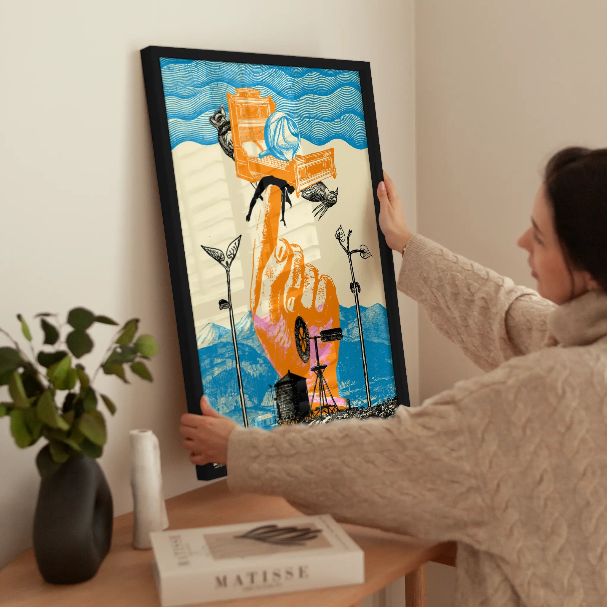 The Bed That Eats wird aufgehängt