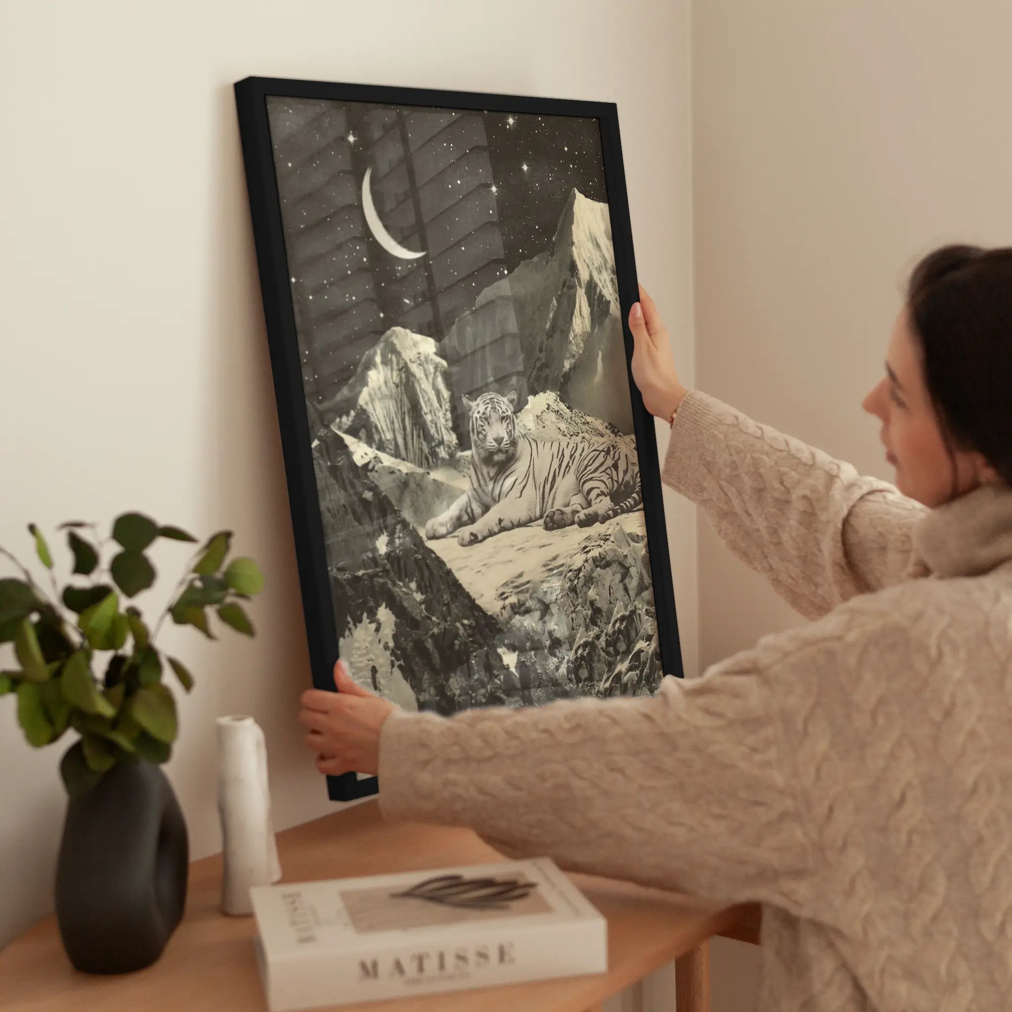 Tiger on Mountain wird aufgehängt