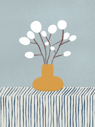 Illustration von weißen Blumen in einer gelben Vase auf einem gestreiften Tisch.