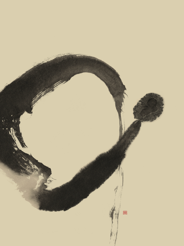 Zen-Kreis in schwarzer Tinte auf beigem Hintergrund.