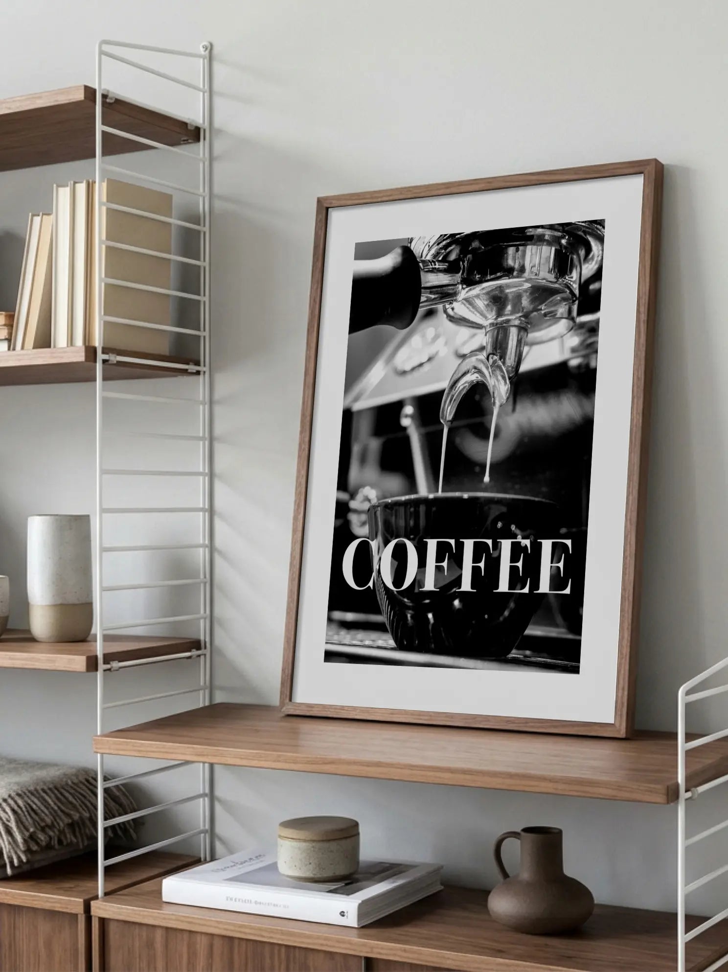 Coffee Brewing Bold Schrift Poster